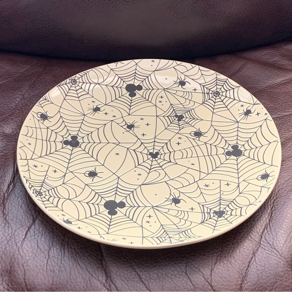 Spider Web & Mickey Mouse Ears - Disney Halloween Dinner Plate - Picture 2 of 5